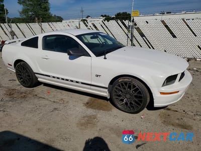 Czwarte zdjęcie samochodu z boku: 2006 FORD MUSTANG GT VIN:1ZVFT82H365209678 - miniatura
