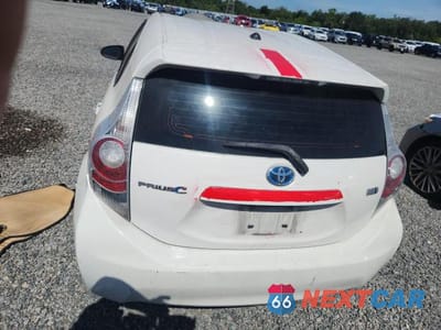 Zdjęcie 6 z 12 samochodu: 2014 TOYOTA PRIUS C TWO VIN:JTDKDTB3XE1572717 - miniatura