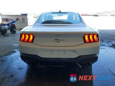 Zdjęcie 6 z 12 samochodu: 2026 FORD MUSTANG VIN:1FA6P8THXT5121668 - miniatura