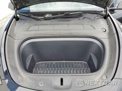 Zdjęcie 11 z 12 samochodu: 2025 TESLA MODEL Y VIN:7SAYGDEE4SF282824 - miniatura