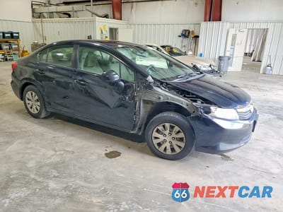Czwarte zdjęcie samochodu z boku: 2012 HONDA CIVIC LX VIN:JHMFB2F5XCS004437 - miniatura