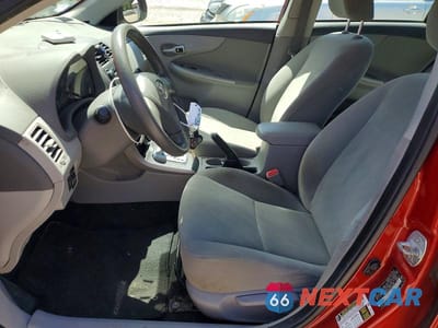Zdjęcie 7 z 12 samochodu: 2010 TOYOTA COROLLA LE VIN:2T1BU4EE4AC329929 - miniatura