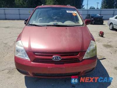 Piąte zdjęcie samochodu w środku: 2010 KIA SEDONA LX VIN:KNDMG4C33A6340803 - miniatura