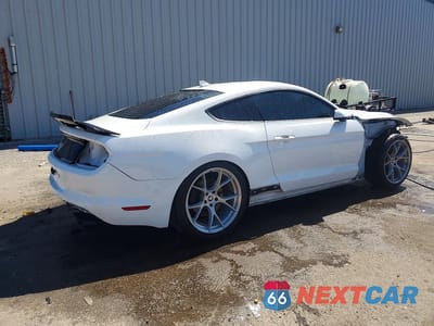 Trzecie zdjęcie samochodu z tyłu: 2020 FORD MUSTANG GT VIN:1FA6P8CF1L5170675 - miniatura