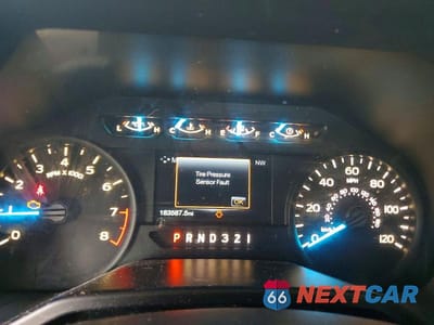 Zdjęcie 9 z 12 samochodu: 2016 FORD F150 VIN:1FTMF1C89GFC12815 - miniatura