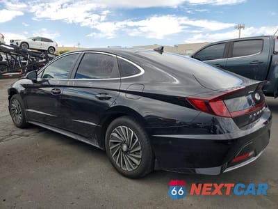 Drugie zdjęcie samochodu z przodu: 2023 HYUNDAI SONATA HYBRID LIMITED VIN:KMHL54JJ1PA070121 - miniatura
