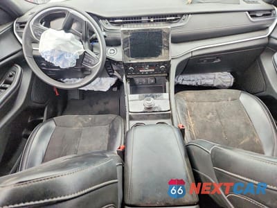 Zdjęcie 8 z 14 samochodu: 2023 JEEP GRAND CHEROKEE L LAREDO VIN:1C4RJKAG5P8900089 - miniatura