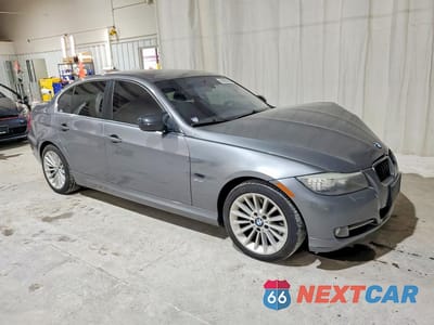 Czwarte zdjęcie samochodu z boku: 2009 BMW 335 XI VIN:WBAPL33569A405654 - miniatura