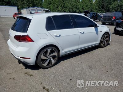Trzecie zdjęcie samochodu z tyłu: 2018 VOLKSWAGEN GTI S/SE VIN:3VW447AUXJM266072 - miniatura