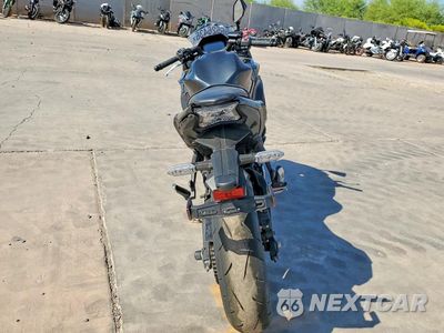 Czwarte zdjęcie samochodu z boku: 2026 KAWASAKI EX650 R VIN:ML5EXER17TDAH2670 - miniatura