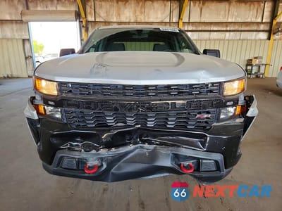 Piąte zdjęcie samochodu w środku: 2019 CHEVROLET SILVERADO K1500 TRAIL BOSS CUSTOM VIN:1GCPYCEF9KZ361070 - miniatura