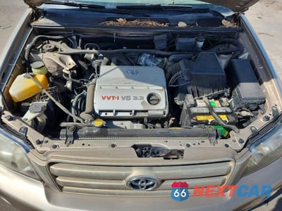 Zdjęcie 12 z 13 samochodu: 2006 TOYOTA HIGHLANDER LIMITED VIN:JTEEP21A760157209 - miniatura