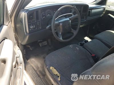 Zdjęcie 7 z 11 samochodu: 2002 CHEVROLET SILVERADO C1500 VIN:2GCEC19W921158399 - miniatura