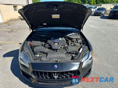 Zdjęcie 8 z 10 samochodu: 2018 MASERATI QUATTROPORTE S VIN:ZAM56YRS3J1285288 - miniatura