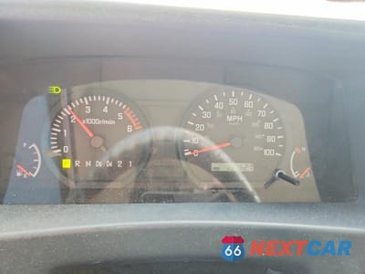 Zdjęcie 9 z 13 samochodu: 2012 ISUZU NPR HD VIN:54DC4W1B0CS805201 - miniatura