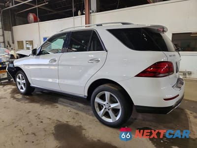 Drugie zdjęcie samochodu z przodu: 2016 MERCEDES-BENZ GLE 350 4MATIC VIN:4JGDA5HB9GA743211 - miniatura