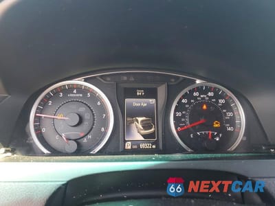 Zdjęcie 9 z 12 samochodu: 2016 TOYOTA CAMRY SE VIN:4T1BF1FKXGU577655 - miniatura