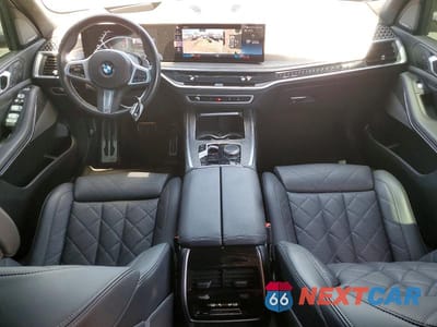 Zdjęcie 8 z 13 samochodu: 2023 BMW X7 XDRIVE40I VIN:5UX23EM05P9P84249 - miniatura