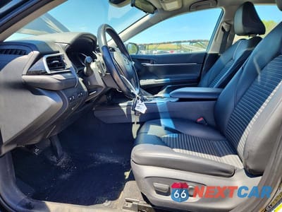 Zdjęcie 7 z 12 samochodu: 2018 TOYOTA CAMRY SE VIN:4T1B11HK0JU528581 - miniatura