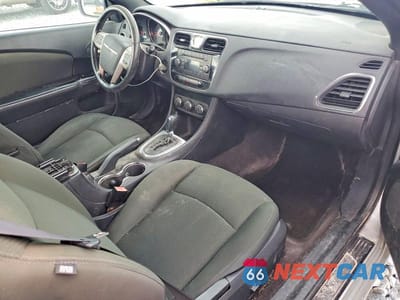 Zdjęcie 8 z 12 samochodu: 2012 CHRYSLER 200 TOURING VIN:1C3BCBEB1CN149437 - miniatura