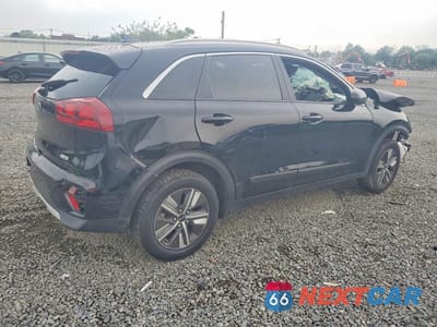 Trzecie zdjęcie samochodu z tyłu: 2020 KIA NIRO LXS VIN:KNDCB3LC7L5438150 - miniatura