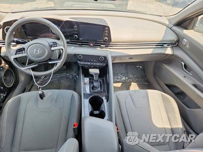 Zdjęcie 8 z 13 samochodu: 2022 HYUNDAI ELANTRA SEL VIN:5NPLS4AG9NH060086 - miniatura