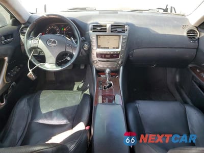 Zdjęcie 8 z 12 samochodu: 2007 LEXUS IS 250 VIN:JTHCK262X75015273 - miniatura