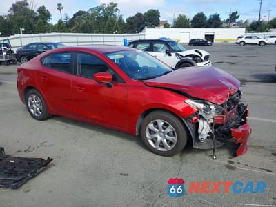 Czwarte zdjęcie samochodu z boku: 2014 MAZDA 3 SPORT VIN:JM1BM1U71E1139842 - miniatura