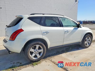 Trzecie zdjęcie samochodu z tyłu: 2004 NISSAN MURANO SL VIN:JN8AZ08W84W343410 - miniatura