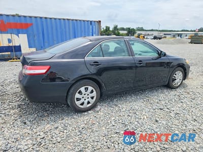 Trzecie zdjęcie samochodu z tyłu: 2011 TOYOTA CAMRY LE VIN:4T1BF3EK0BU132945 - miniatura