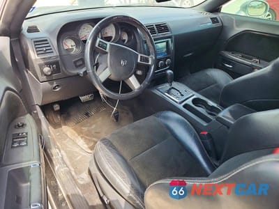 Zdjęcie 8 z 12 samochodu: 2010 DODGE CHALLENGER SRT-8 VIN:2B3CJ7DWXAH102762 - miniatura
