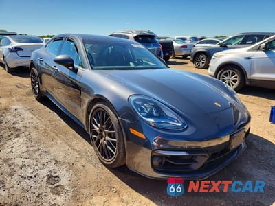 Czwarte zdjęcie samochodu z boku: 2021 PORSCHE PANAMERA BASE VIN:WP0AJ2A76ML121158 - miniatura