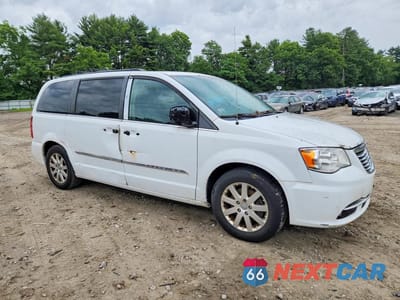 Czwarte zdjęcie samochodu z boku: 2016 CHRYSLER TOWN & COUNTRY TOURING VIN:2C4RC1BG0GR223265 - miniatura