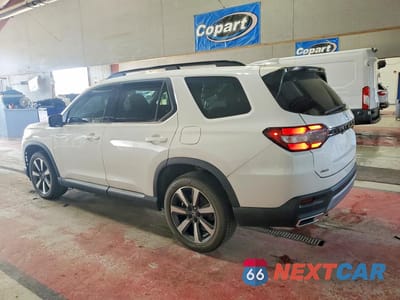 Drugie zdjęcie samochodu z przodu: 2024 HONDA PILOT TOURING VIN:5FNYG1H77RB000047 - miniatura