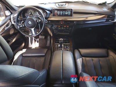 Zdjęcie 8 z 12 samochodu: 2017 BMW X5 XDRIVE50I VIN:5UXKR6C50H0J84746 - miniatura
