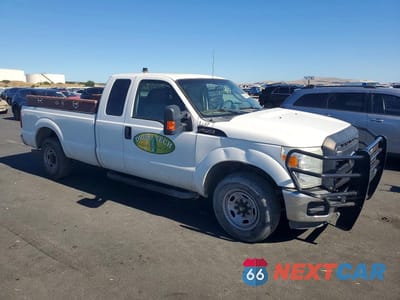 Czwarte zdjęcie samochodu z boku: 2011 FORD F250 SUPER DUTY VIN:1FT7X2A61BEB41254 - miniatura