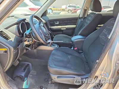Zdjęcie 7 z 13 samochodu: 2012 KIA SOUL + VIN:KNDJT2A64C7424013 - miniatura