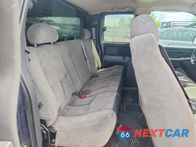 Zdjęcie 10 z 12 samochodu: 2007 CHEVROLET SILVERADO K1500 CLASSIC VIN:1GCEK19ZX7E152520 - miniatura
