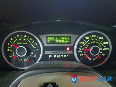 Zdjęcie 9 z 13 samochodu: 2006 FORD EXPEDITION LIMITED VIN:1FMFU205X6LA88354 - miniatura