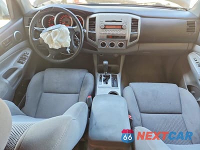 Zdjęcie 8 z 13 samochodu: 2007 TOYOTA TACOMA DOUBLE CAB PRERUNNER VIN:5TEJU62N77Z429215 - miniatura