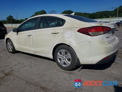 Drugie zdjęcie samochodu z przodu: 2017 KIA FORTE LX VIN:3KPFL4A75HE052778 - miniatura