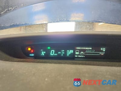 Zdjęcie 9 z 12 samochodu: 2014 TOYOTA PRIUS TWO VIN:JTDKN3DU1E1752140 - miniatura