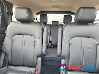 Zdjęcie 10 z 13 samochodu: 2025 MAZDA CX-90 PREMIUM VIN:JM3KKDHD5S1191422 - miniatura