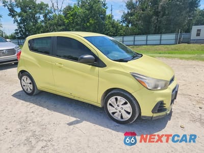 Czwarte zdjęcie samochodu z boku: 2017 CHEVROLET SPARK LS VIN:KL8CB6SA1HC748842 - miniatura