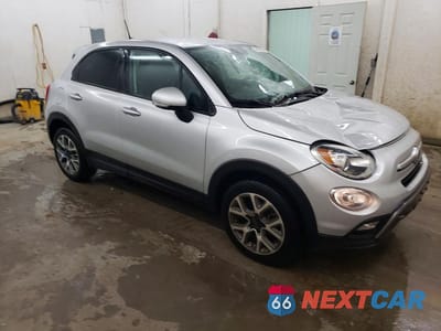 Czwarte zdjęcie samochodu z boku: 2018 FIAT 500X TREKKING VIN:ZFBCFXCB3JP680392 - miniatura