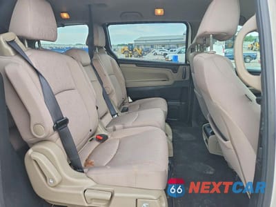 Zdjęcie 11 z 13 samochodu: 2018 HONDA ODYSSEY EX VIN:5FNRL6H55JB088127 - miniatura