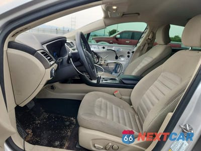 Zdjęcie 7 z 13 samochodu: 2017 FORD FUSION SE VIN:3FA6P0H71HR117871 - miniatura