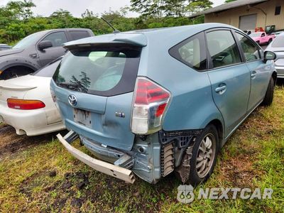 Trzecie zdjęcie samochodu z tyłu: 2015 TOYOTA PRIUS V TWO VIN:JTDZN3EUXFJ028896 - miniatura