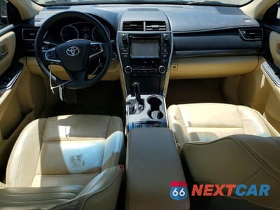 Zdjęcie 8 z 12 samochodu: 2015 TOYOTA CAMRY HYBRID XLE VIN:4T1BD1FK0FU150294 - miniatura