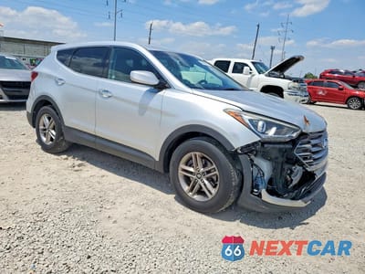 Czwarte zdjęcie samochodu z boku: 2017 HYUNDAI SANTA FE SPORT 2.4L VIN:5XYZT3LB7HG420020 - miniatura